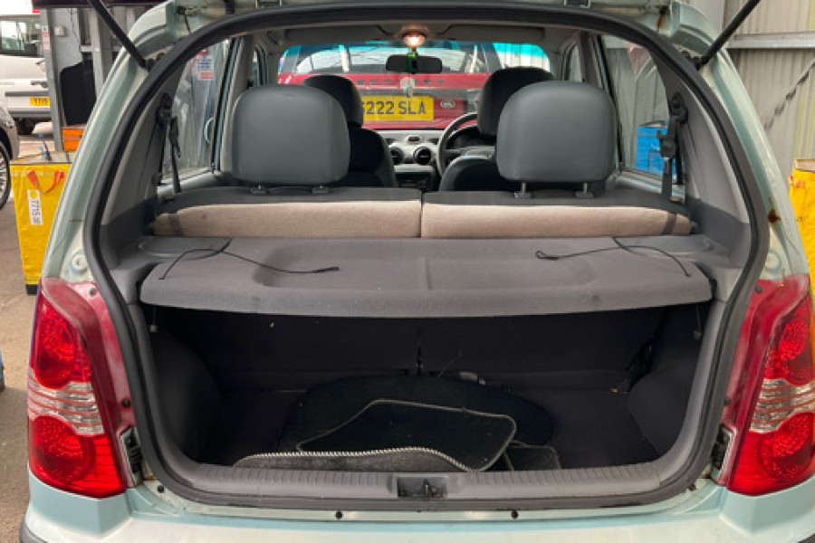 Hyundai Amica 