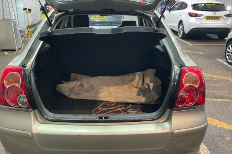 Toyota Avensis Verso 